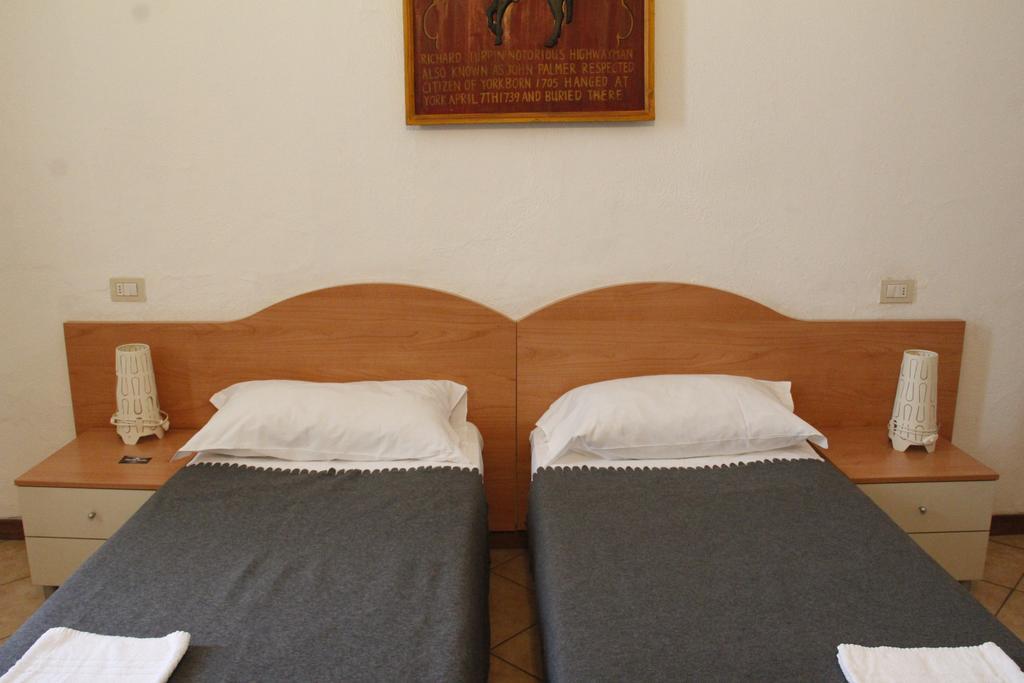 Hotel Alba Milan Chambre photo